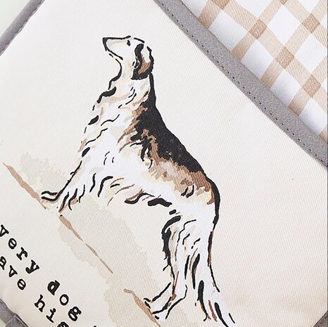 Ulster Weavers Pot Mitt Country Dogs in brown